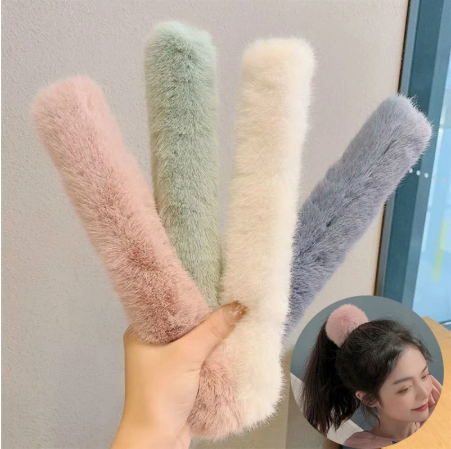 Different color fur hair rings
